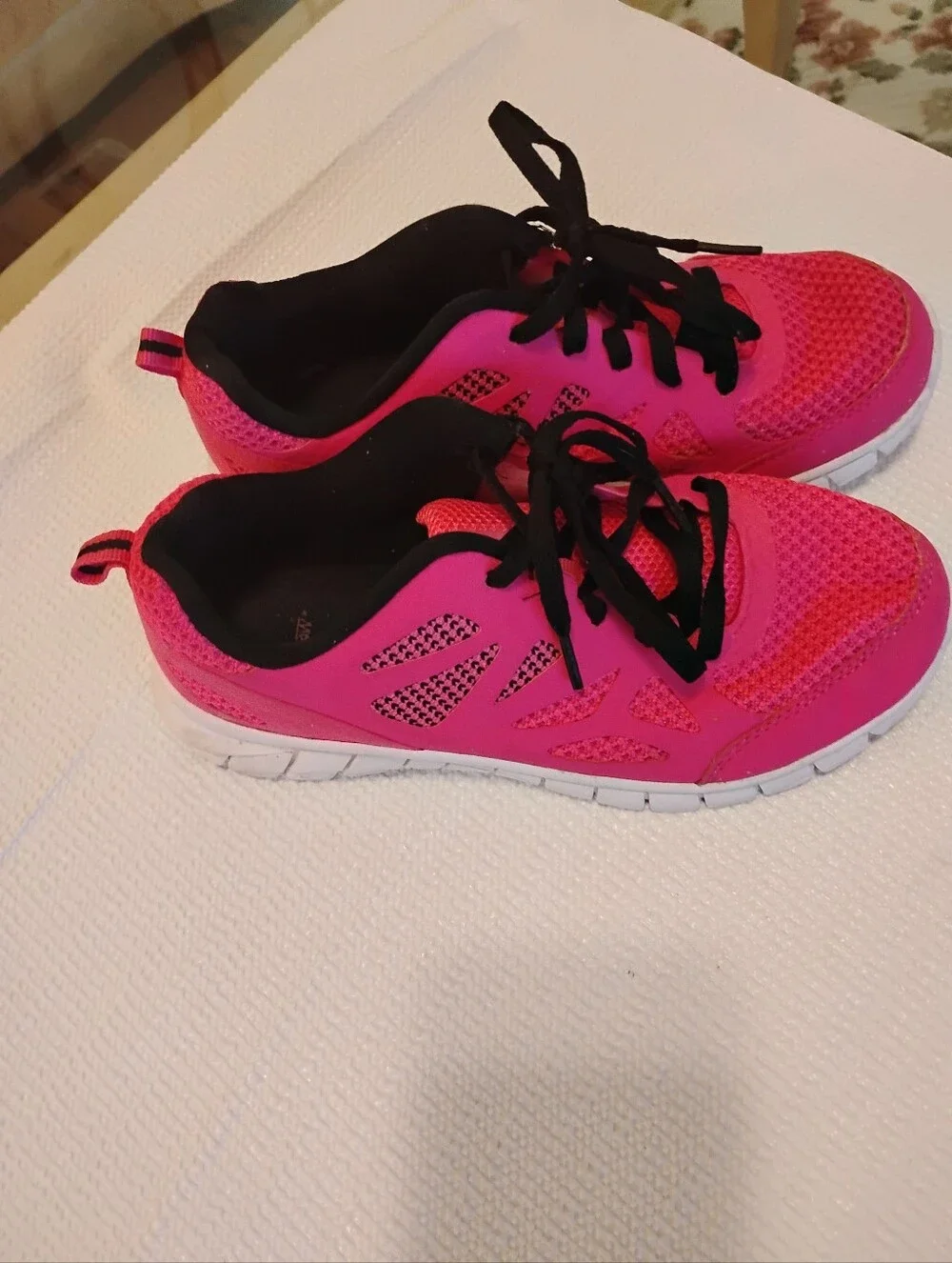 Danskin lightweight athletic